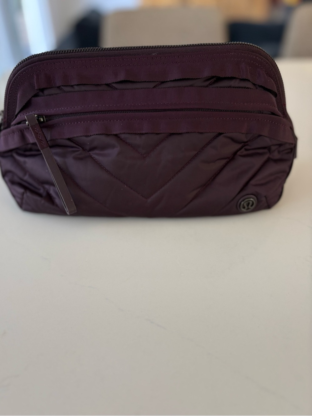 Lululemon Don’t Sweat It Kit Quilted Black Cherry Cosmetic Travel Pouch Bag Gym - Picture 5 of 13